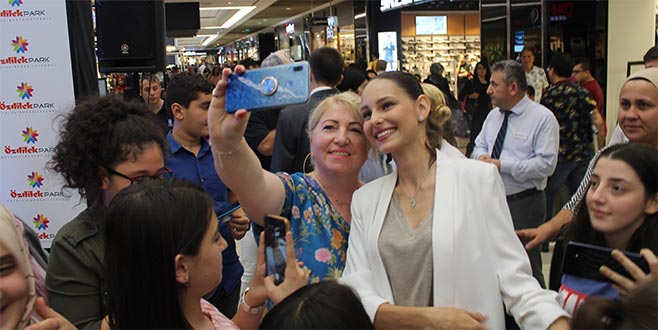 Jessica’ya büyük ilgi