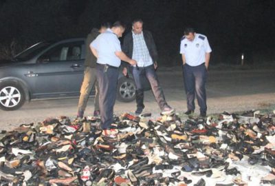 İşten dönerken yol kenarında buldu! 200 çift…