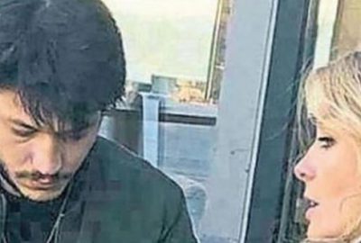 Aşk yok arkadaşız