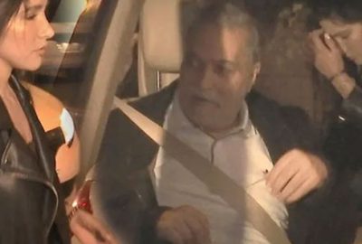 40 yaş küçük sevgilisiyle görüntülendi!