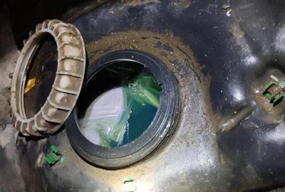 Yakıt deposuna bile gizlenmişler! Tam 331 kilo 160 gram…