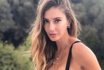 Bikinisiyle yemek yaptı! Eleştiri yağdı