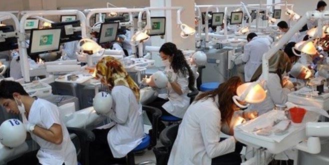 Sınıfta kalan 7 öğrenci okulu mahkemeye verdi