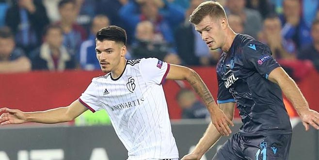 Trabzonspor sahadan bir puanla ayrıldı Trabzonspor sahadan bir puanla ayrıldı