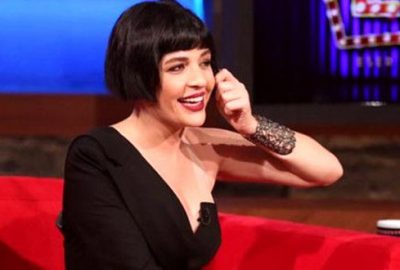 Bursalı oyuncu fiziğiyle büyüledi!