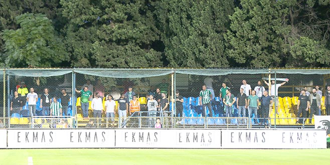 Taraftar görevini yaptı