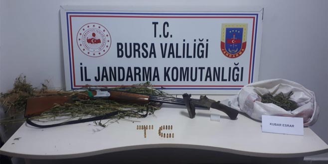 Jandarmadan uyuşturucuya geçit yok