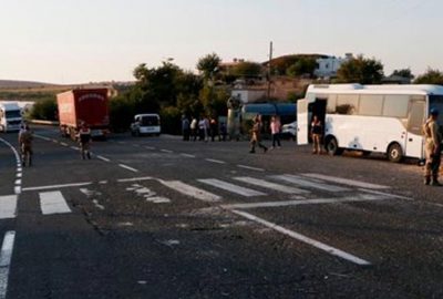 Askeri midibüs ile TIR çarpıştı: 1 şehit