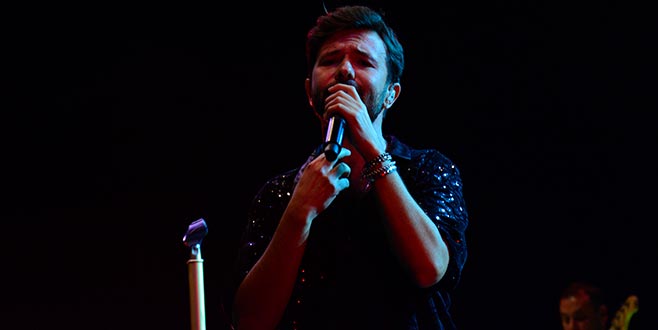 Yalın’dan Bursalılara müzik ziyafeti