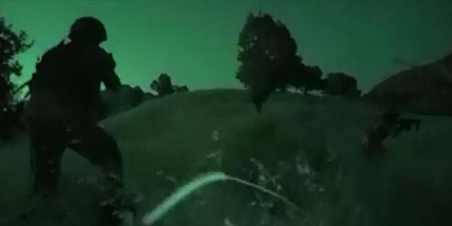 Komandolar Fırat’ın doğusunda ilerliyor