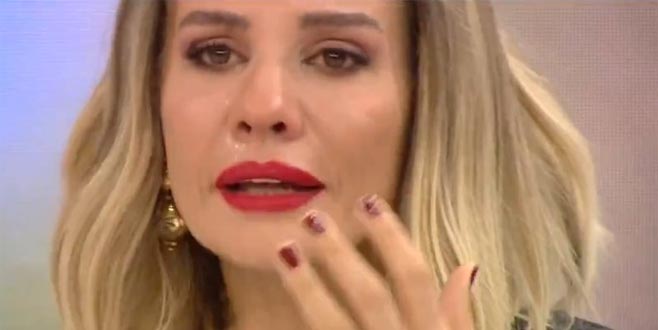 Esra Erol’u kahreden haber! Ünlü müzisyen hayatını kaybetti