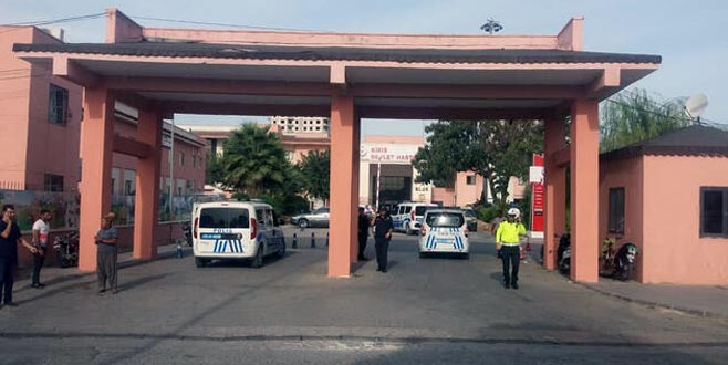 TSK üssüne havanlı saldırı: 5 asker yaralı TSK üssüne havanlı saldırı: 5 asker yaralı