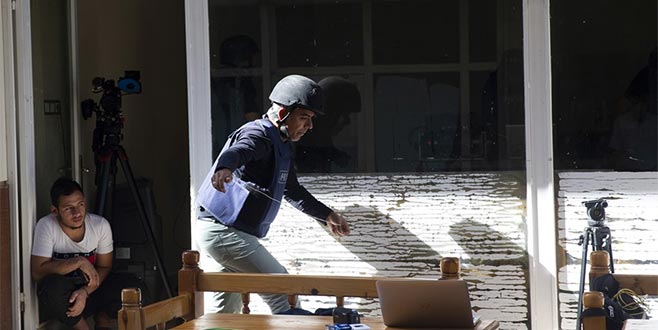 YPG’den Akçakale’ye havanlı saldırı: Gazetecilerin bulunduğu otelin yanına düştü