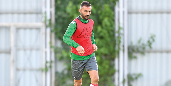 Selçuk Şahin formayı istiyor