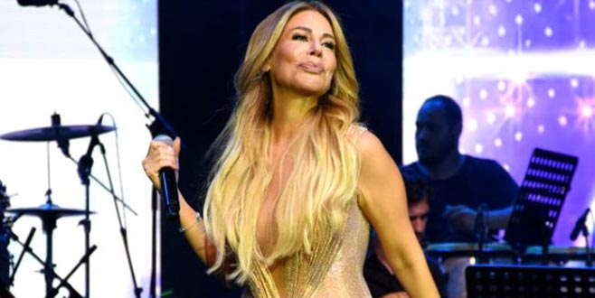 44’lük Linet kalça dansıyla mest etti