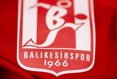 TFF 1. Lig ekiplerinden Aydeniz Et Balıkesirspor'da 6 futbolcu ile 2