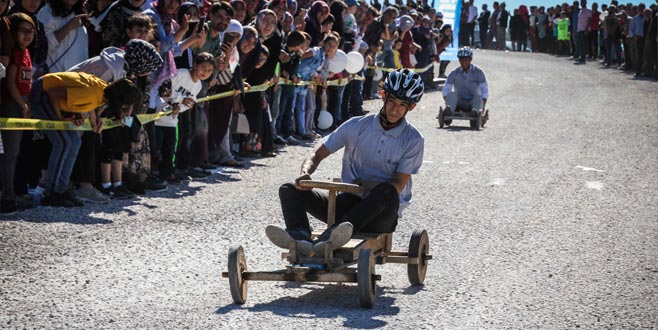 ‘Tahta araba’ yarışıyla farkındalık mesajı