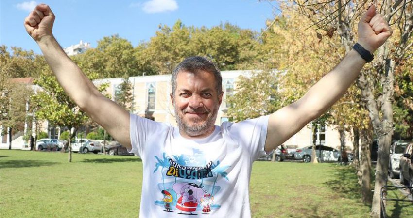 ‘Türk çizgi filmi kahramanının markalaşması adına her şeyi yaptık’ Karikatürist ve yazar Yaşaroğlu, ""Üç yılı geçmiş bir Kral Şakir