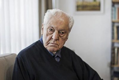 Yazar Nuri Pakdil hayatını kaybetti