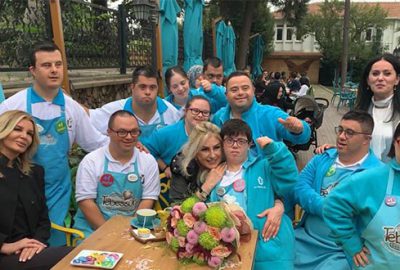 Muazzez Ersoy’dan anlamlı ziyaret