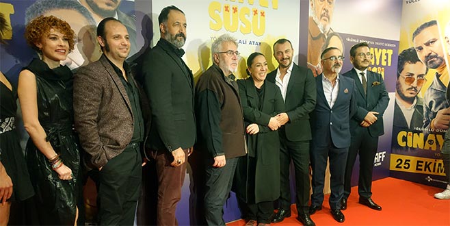 Gülmekten filmi çekemedik!