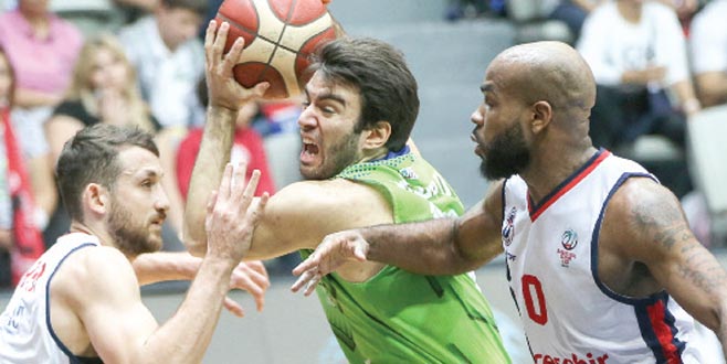 TOFAŞ İstanbul’da zorlanmadı: 92-85