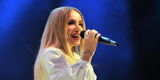 Gülşen Bursalıları coşturdu