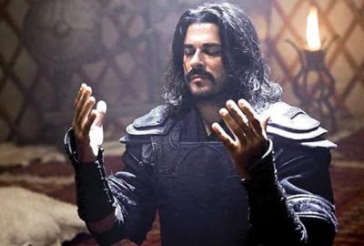 Kuruluş Osman’ın fişinin çektiği dizide duygusal anlar! Gözyaşları sel oldu