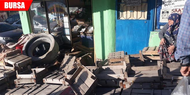 Faciadan dönüldü! Dev beton blok… Faciadan dönüldü! Dev beton blok…