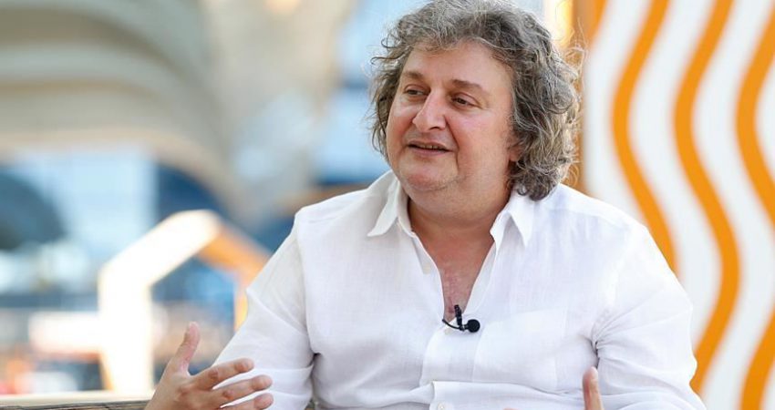 Tuluyhan Uğurlu Özbekistan’da konser verecek Piyanist-besteci Tuluyhan Uğurlu, 29 Ekim Cumhuriyet Bayramı dolayısıyla başkent Taşkent'te