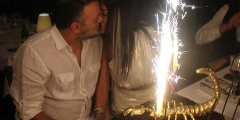 Sureyya Yalcin Dan Esine Altin Akrep Olay Gazetesi Bursa Sureyya Yalcin Dan Esine Altin Akrep Olay Gazetesi Bursa