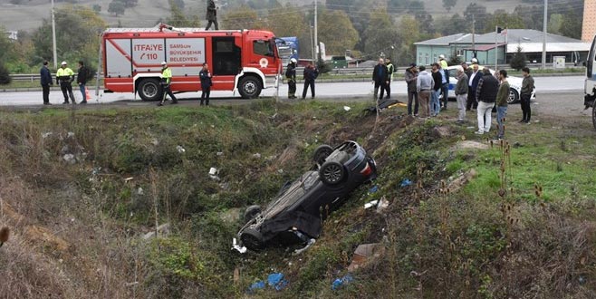 Ceza yedikten yarım saat sonra kaza yaptı: 2 ölü Ceza yedikten yarım saat sonra kaza yaptı: 2 ölü