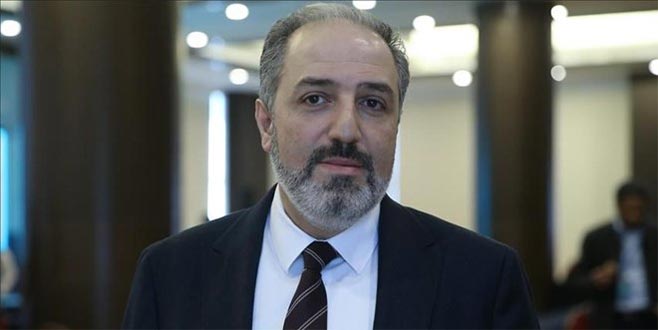 Mustafa Yeneroğlu AK Parti’den istifa etti