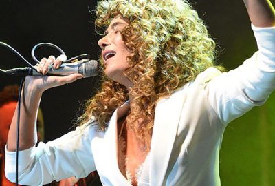 Oyunculuğa yeşil ışık yaktı