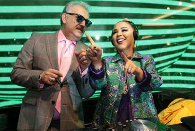 Kral ve kraliçe geri döndü