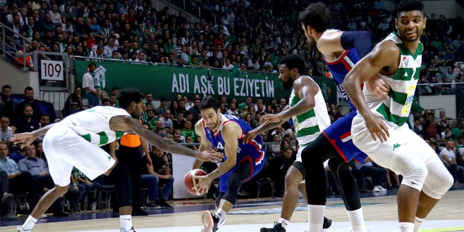 Timsah Kartal avında