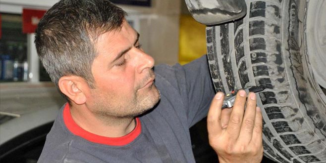 Sürücülere ‘araçlarda kış bakımı’ uyarısı Sürücülere ‘araçlarda kış bakımı’ uyarısı