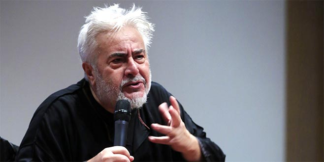 Mecburen komedyen oldum