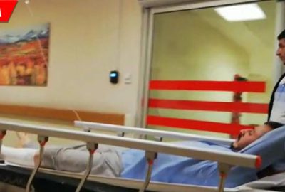 Ağaç yerine ayağını kesti