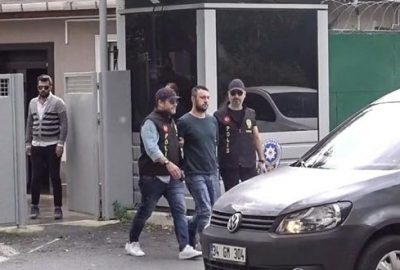 Durakta bekleyenlerin arasına dalmıştı! Tutuklandı