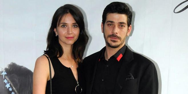 6 yıllık aşkın sonu kötü bitti! Ünlü çift boşanıyor