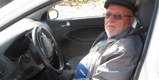 Felçli eşi için 74 yaşında ehliyet aldı