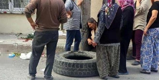 Çocukların yokuştan yuvarladığı lastik öldürdü Çocukların yokuştan yuvarladığı lastik öldürdü