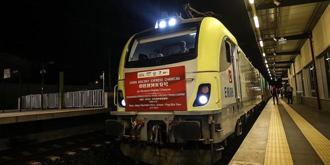 Marmaray’dan tarihi geçiş