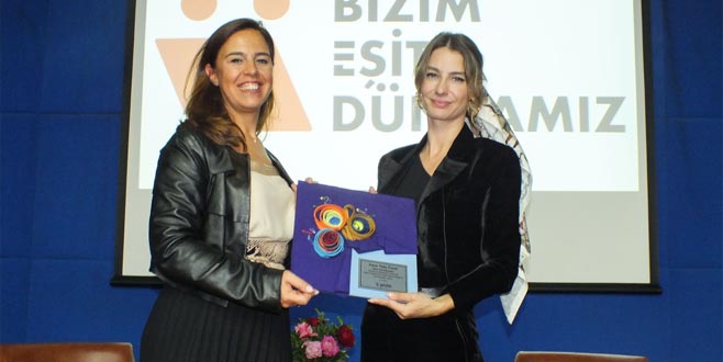 Yeşim, ‘Bizim Eşit Dünyamız’ projesinin startını Tuba Ünsal’la verdi