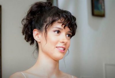 Yasak Elma’nın Lila’sından sevgilisiyle samimi poz!