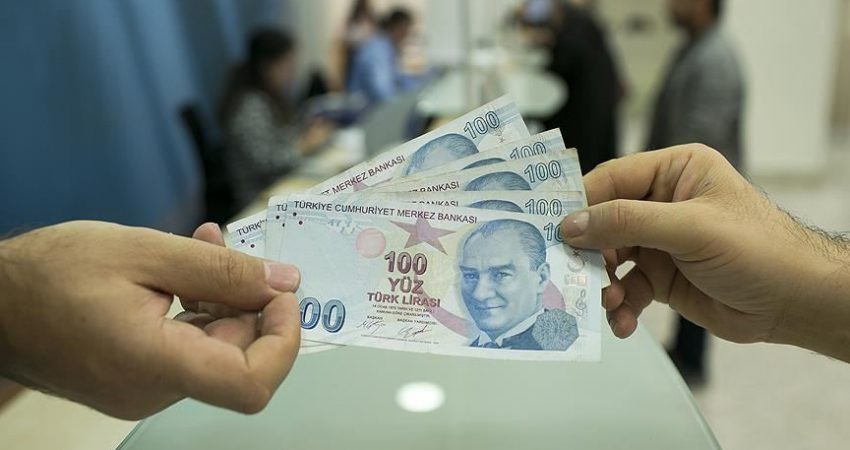 Gençlik ve Spor Bakanı Mehmet Muharrem Kasapoğlu, yükseköğrenim burs/kredi başvuru