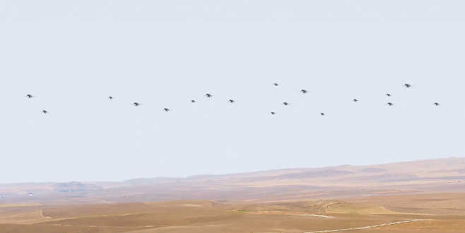 Geleceğin savaşçıları havada boy gösterdi