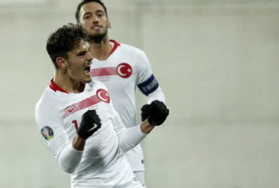 Enes Ünal gururu