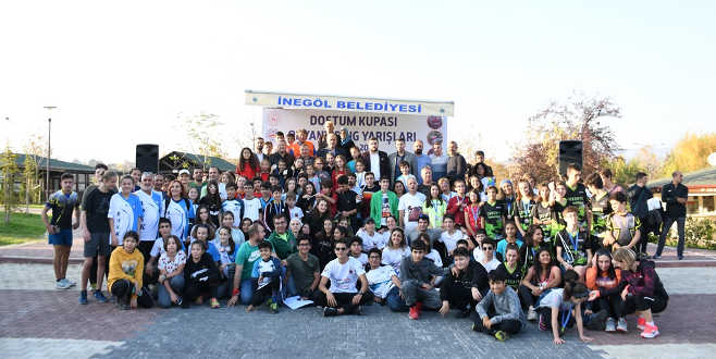 Yüzlerce sporcu ‘Dostum Oryantiring Kupası’ için ter döktü